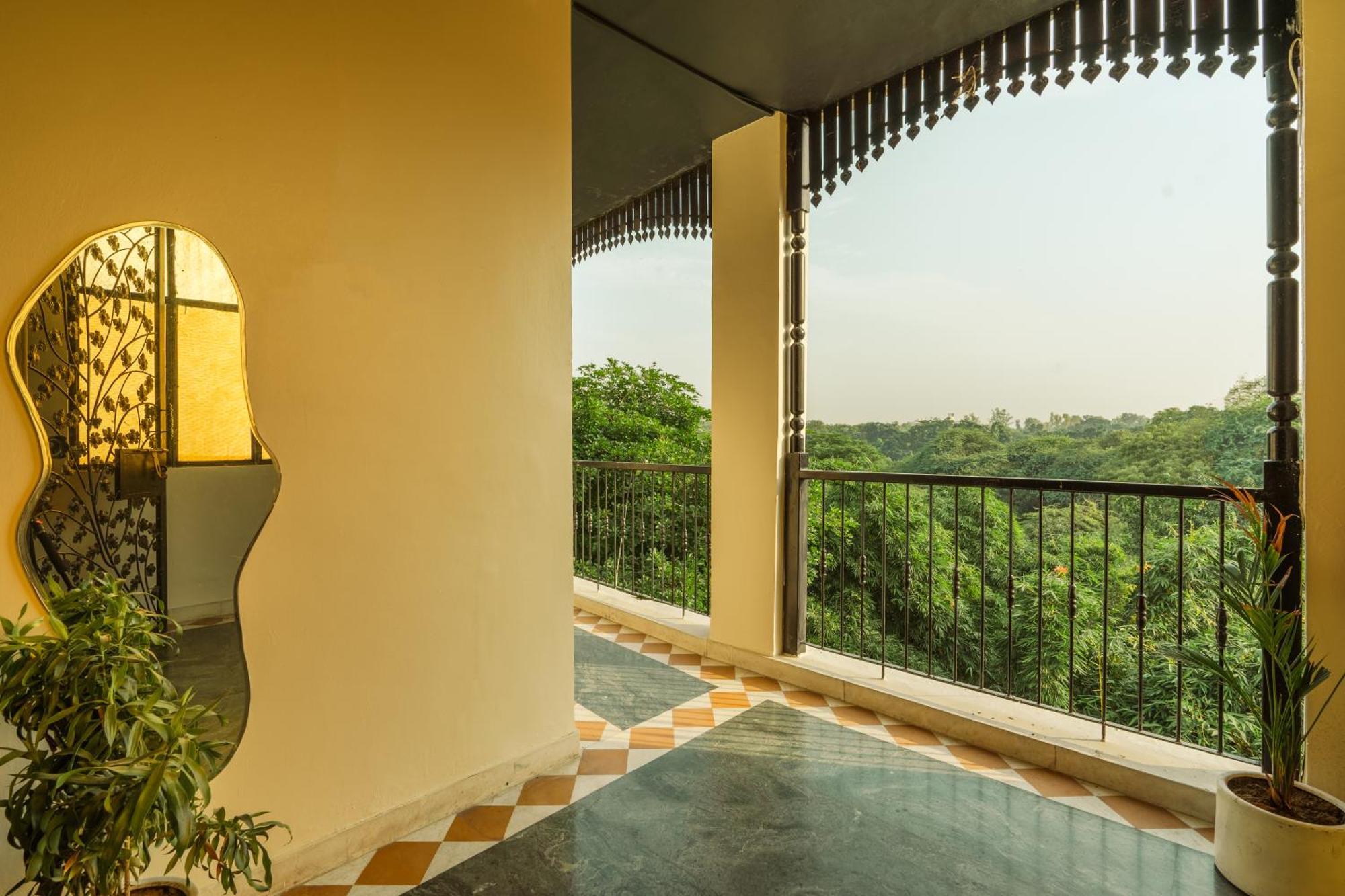 Minimalist One Hauz Khas Village 3* New Delhi
